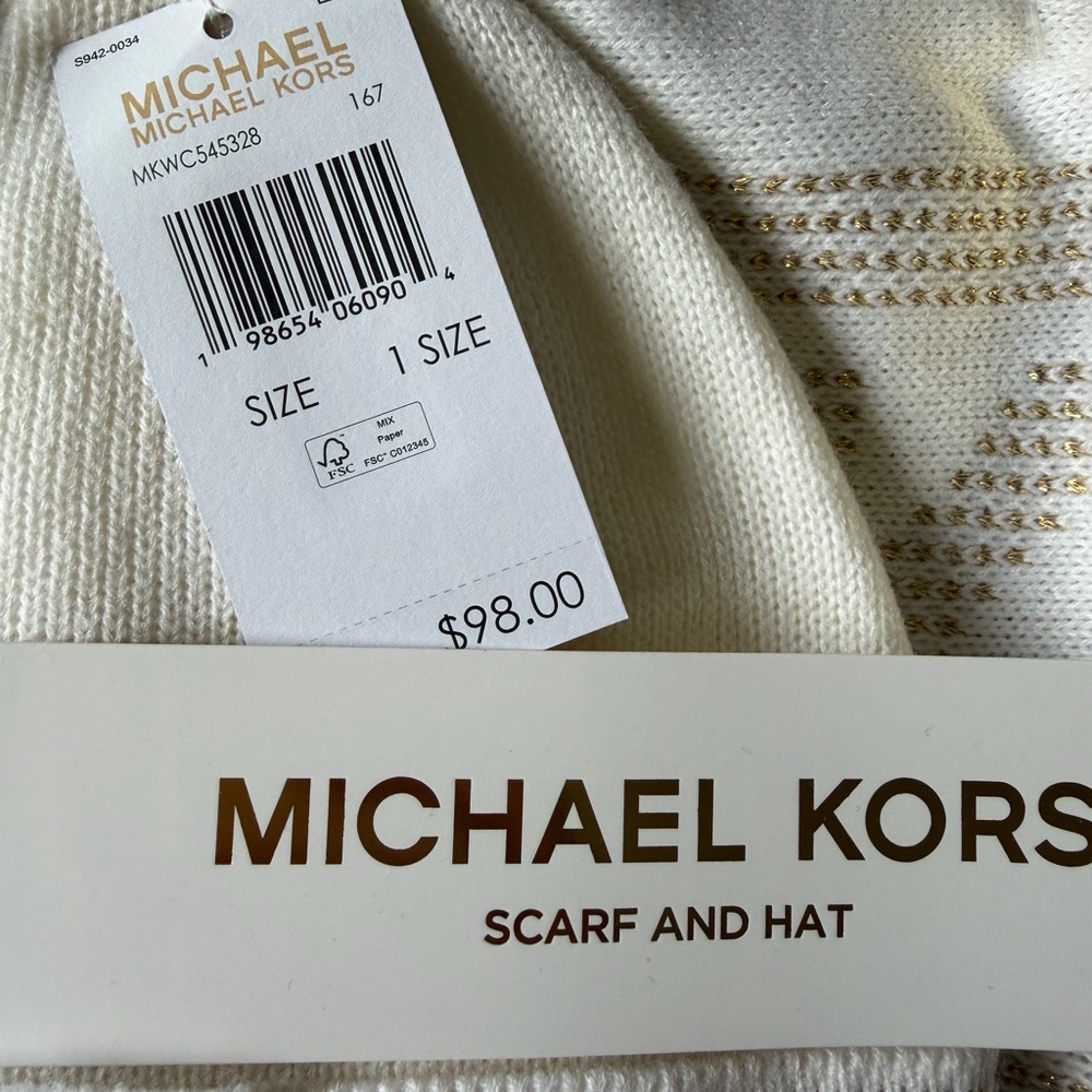 MICHAEL Michael Kors Green Logo Scarf and Beanie Set